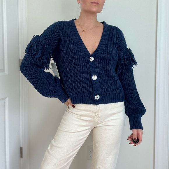 Fringe Trim Heavy Knit V-neck Cardigan - Picture 1 of 9